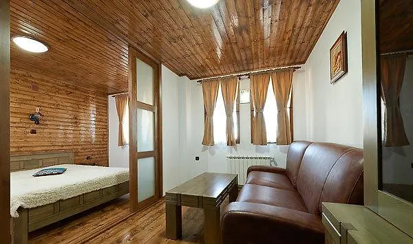 Complex Staro Bardo زيرافنا